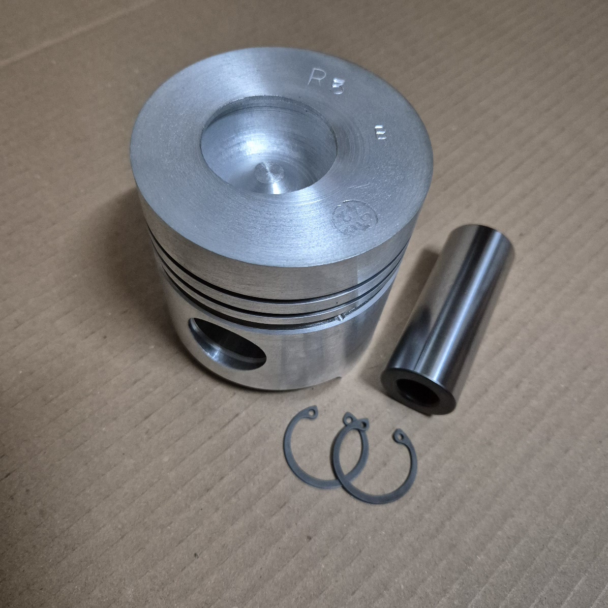 Piston motor U445 echipat fi 95,8 - imagine 5